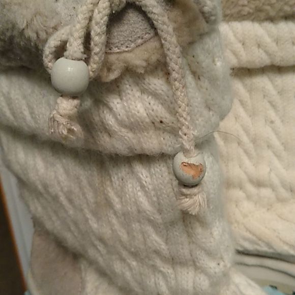 Sketchers 8.5 White Woven Warm Boots - Picture 5 of 7